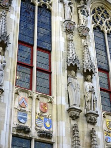 Bruges Beauty — Focusing on architectural detail; Rule of Thirds from both left and right sides