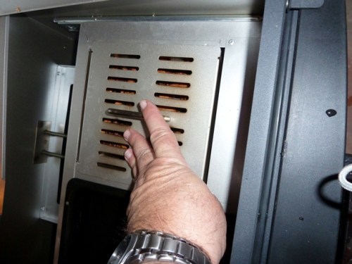 Closing up the wood box