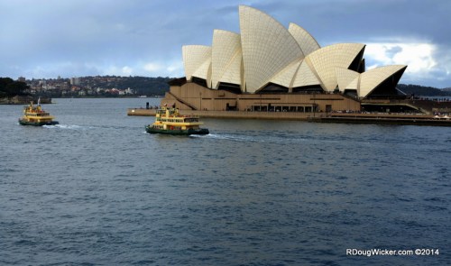 Jutting out onto Bennelong Point