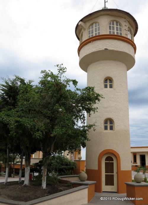 La Paz "Lighthouse"; for looks only