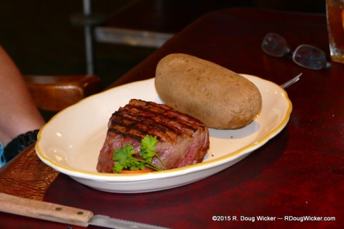 Ursula's 10-ounce Fillet Mignon