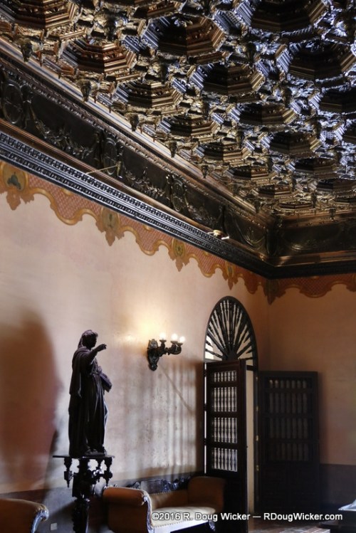 Basilica of Our Lady of the Rosary and Convent of Santo Domingo