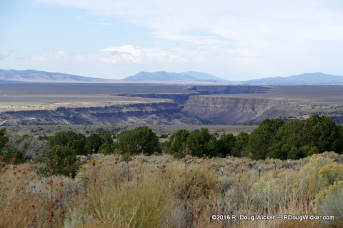 Late after noon at the Rio Grande Gorge