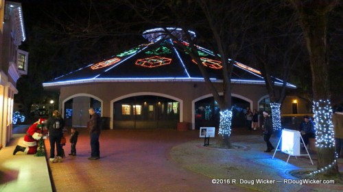 Meeting Santa on the Sidewalk
