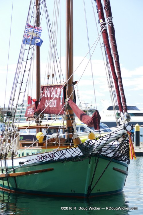 Advertising a 3-Hour Tour . . . YIKES!