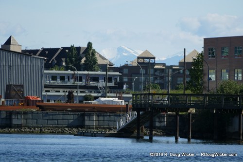 Looking beyond to the Cascade Mountains