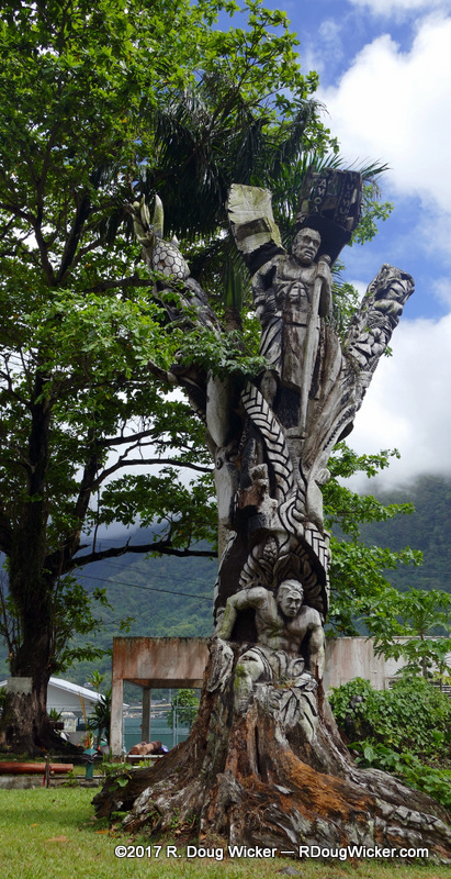Samoan Tree Carving, Fagatogo, American Samoa